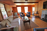 Severn Muskoka Cottage rentals  Orkney Beach 1 on McPhee Bay Lake Simcoe Living room